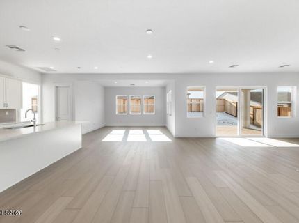 460 Hutchinson Drive, Unit Willows 10, Sparks, NV 89441 Photo