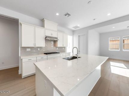 460 Hutchinson Drive, Unit Willows 10, Sparks, NV 89441 Photo
