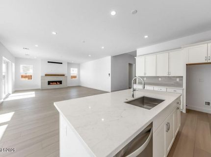 460 Hutchinson Drive, Unit Willows 10, Sparks, NV 89441 Photo