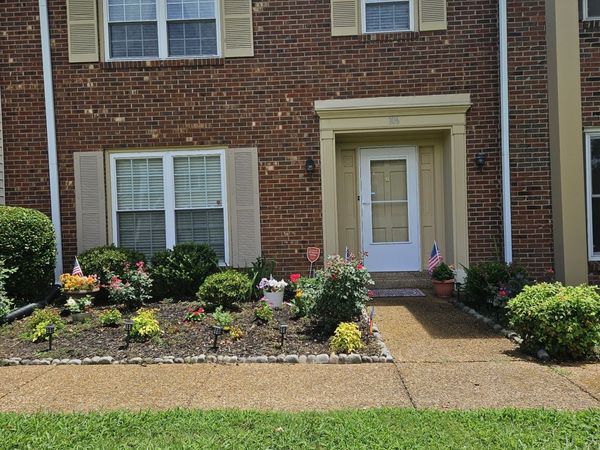 106 Plantation Ct, Nashville, TN 37221
