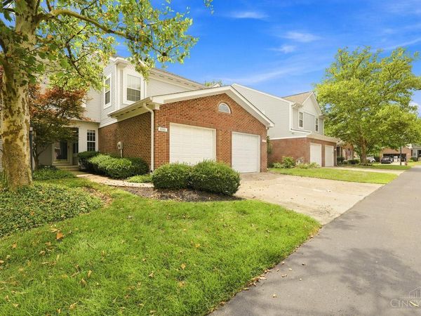 5055 Bristol Court, Unit 216, Loveland, OH 45140