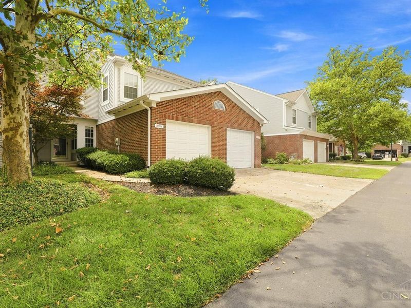 5055 Bristol Court, Loveland, OH 45140 Photo 1