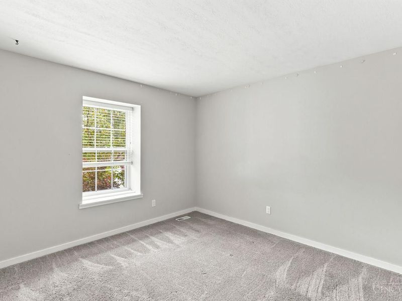 5055 Bristol Court, Loveland, OH 45140 Photo 20