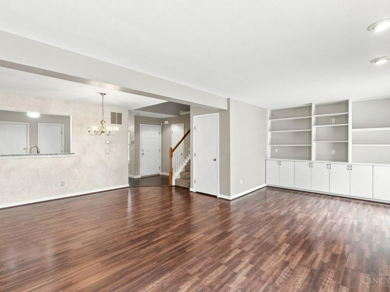 5055 Bristol Court, Loveland, OH 45140 Photo 6