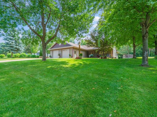 3123 Crestwood Drive NE, Alexandria, MN 56308