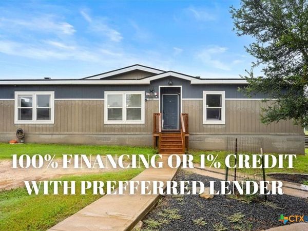 224 Las Estancias Drive , Cedar Creek, TX 78612