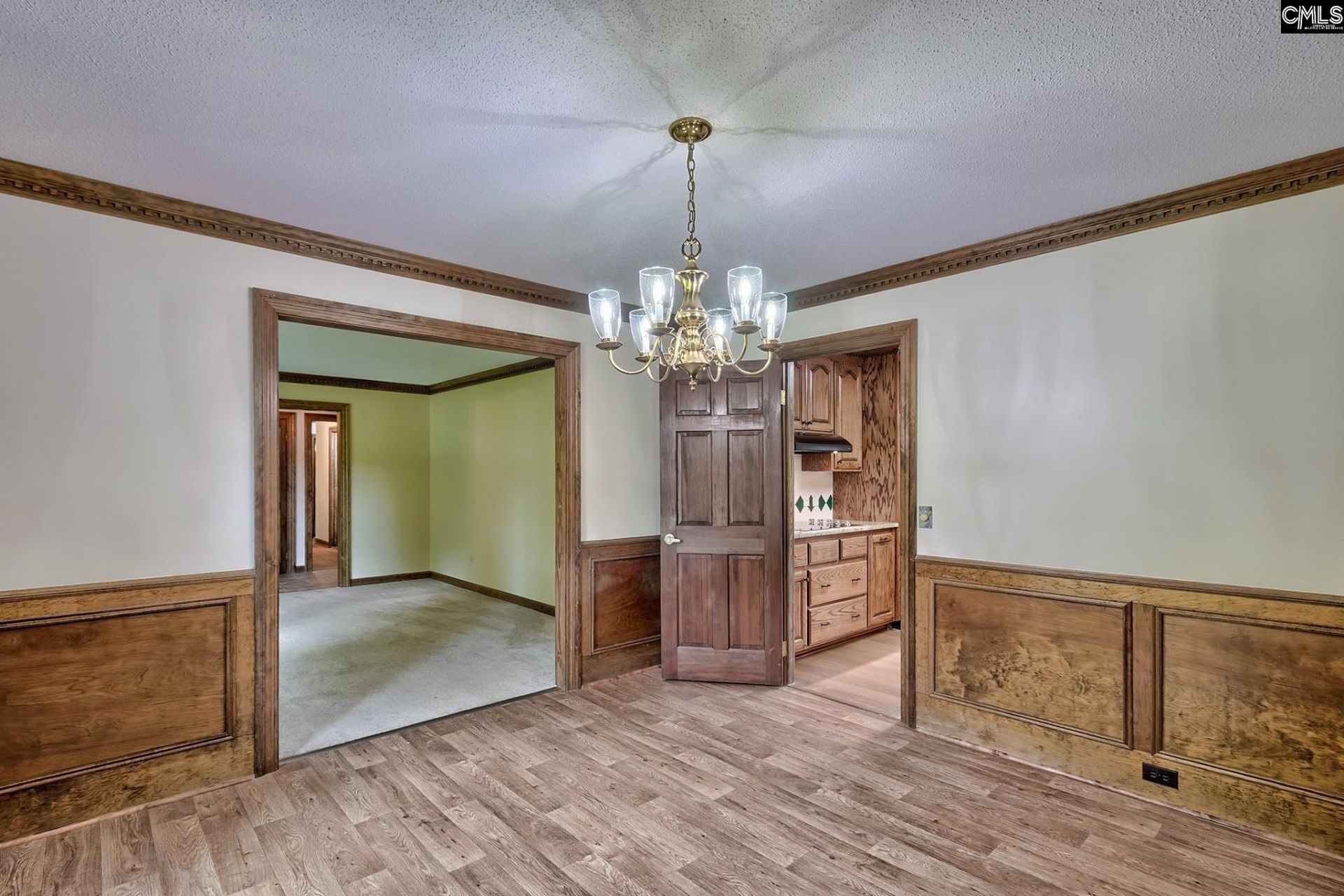 109 Kerryton Road Photo 12