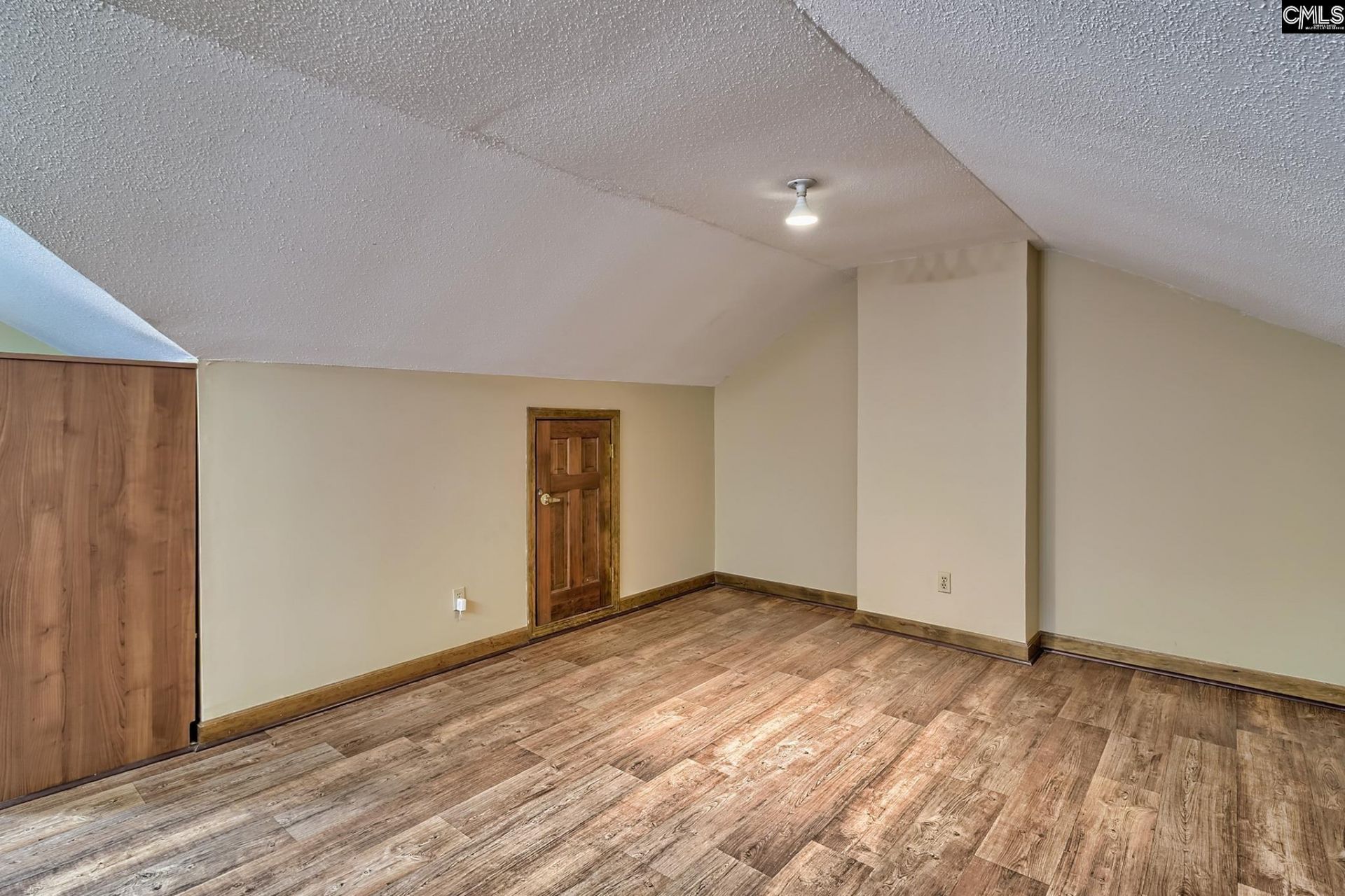 109 Kerryton Road Photo 41