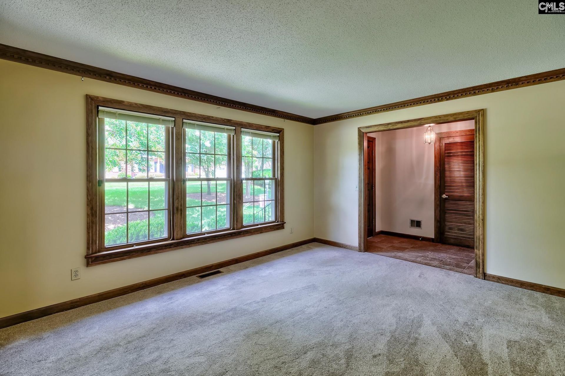 109 Kerryton Road Photo 8