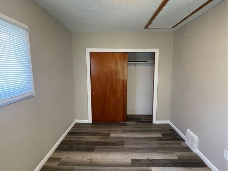3761 W 135th Street , Cleveland, OH 44111 Photo 5