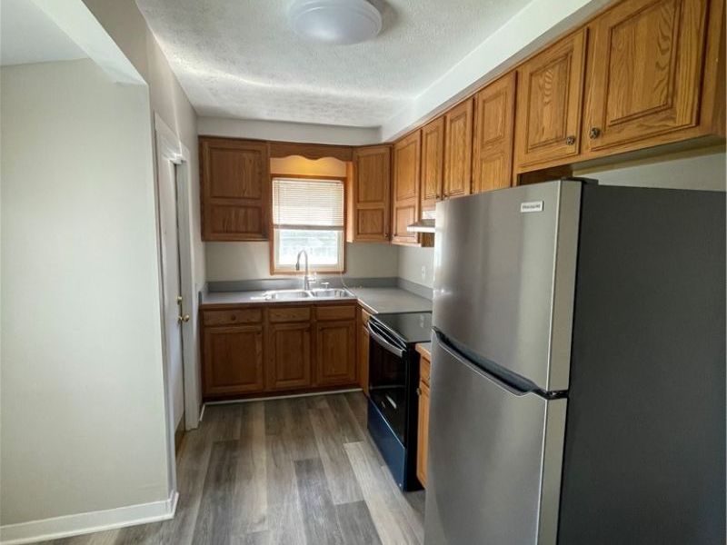 3761 W 135th Street , Cleveland, OH 44111 Photo 8