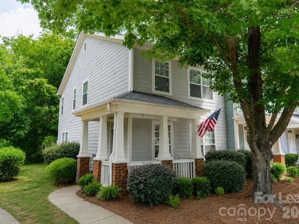 419 Hurston Circle, Charlotte, NC 28208