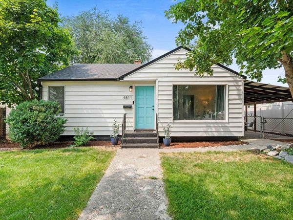 4811 N Oak St, Spokane, WA 99205