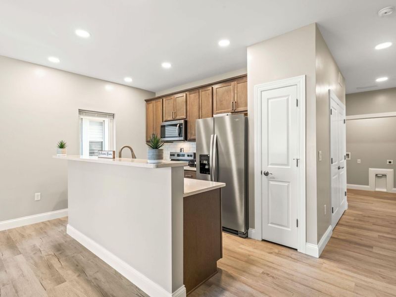 1599 Kohr Place, Columbus, OH 43211 Photo 6