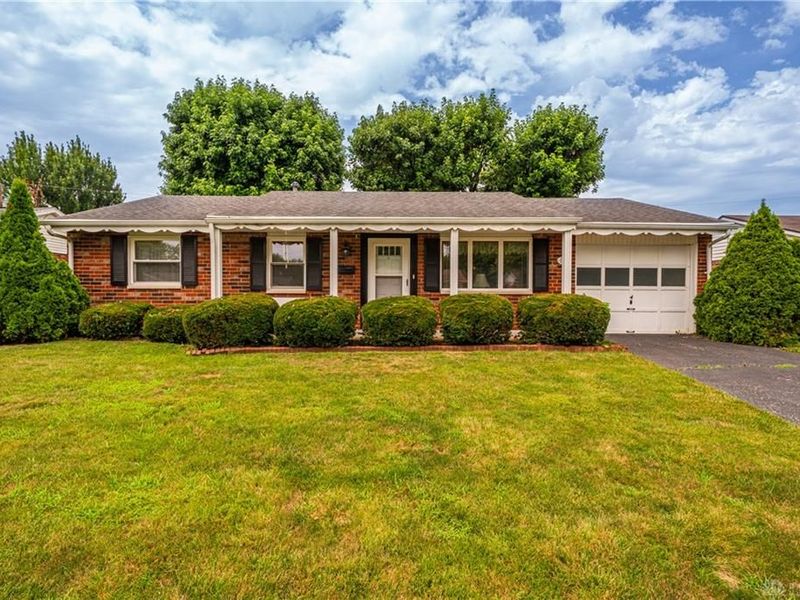 2830 Wyoming Drive, Xenia, OH 45385 Photo 1