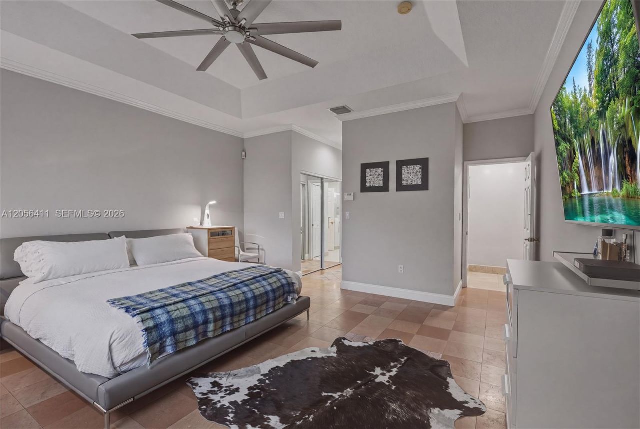 1032 NW 139th Ter , Pembroke Pines, FL 33028 Photo