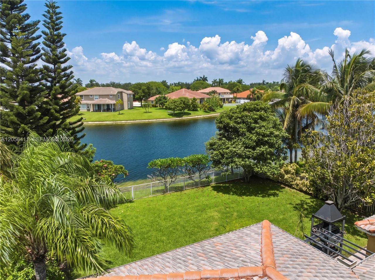1032 NW 139th Ter , Pembroke Pines, FL 33028 Photo