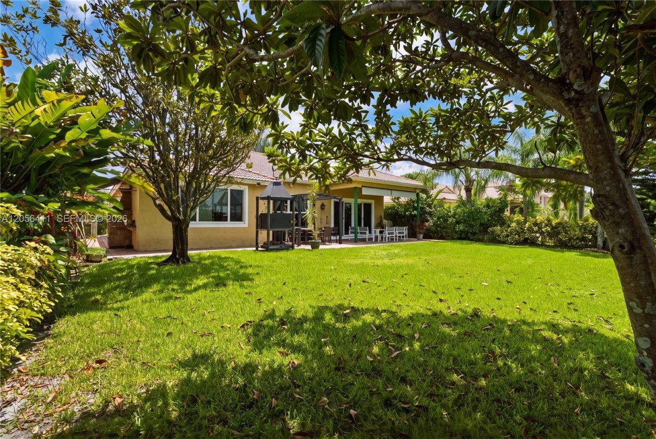 1032 NW 139th Ter , Pembroke Pines, FL 33028 Photo