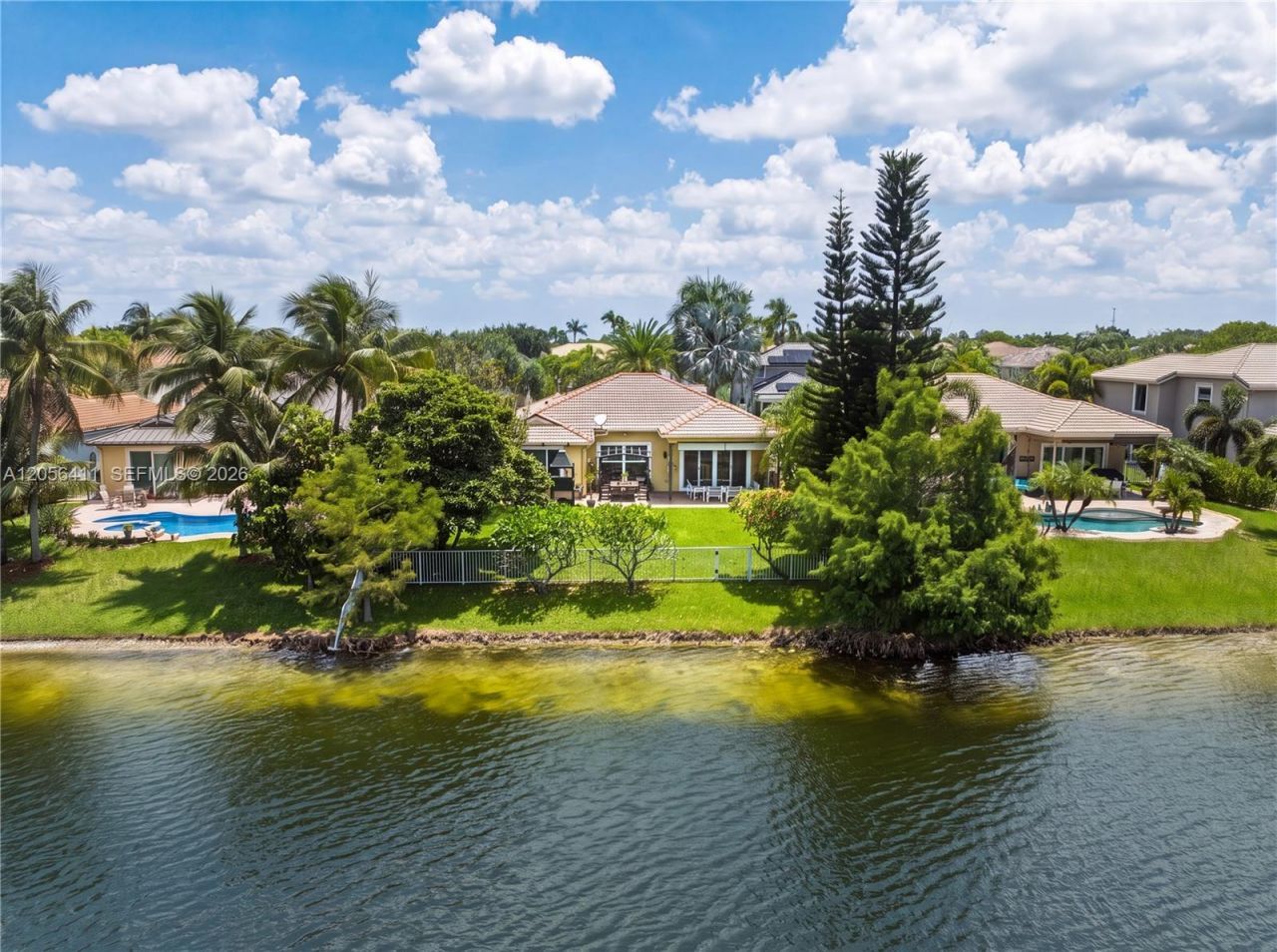 1032 NW 139th Ter , Pembroke Pines, FL 33028 Photo