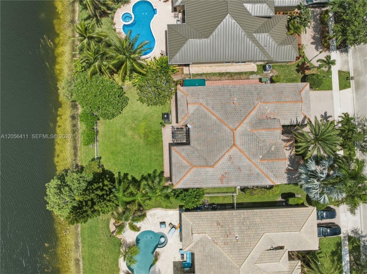 1032 NW 139th Ter , Pembroke Pines, FL 33028 Photo