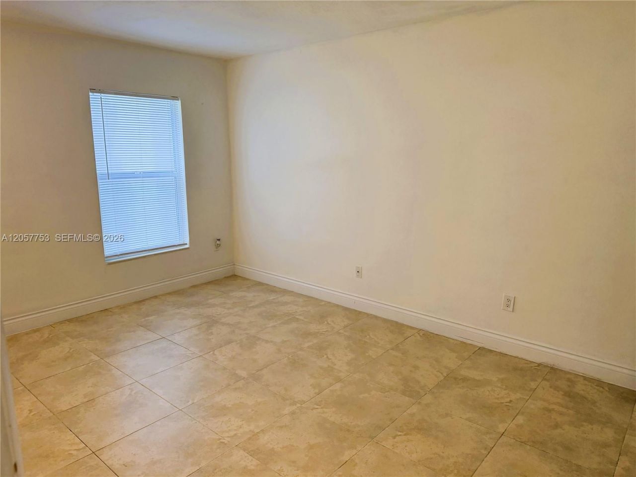 7483 SW 82nd St , Unit A102, Miami, FL 33143 Photo