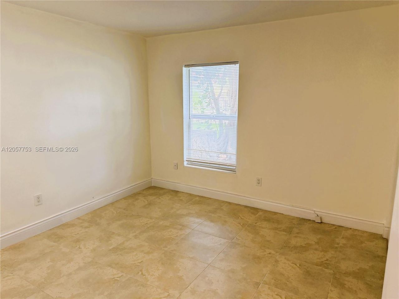 7483 SW 82nd St , Unit A102, Miami, FL 33143 Photo