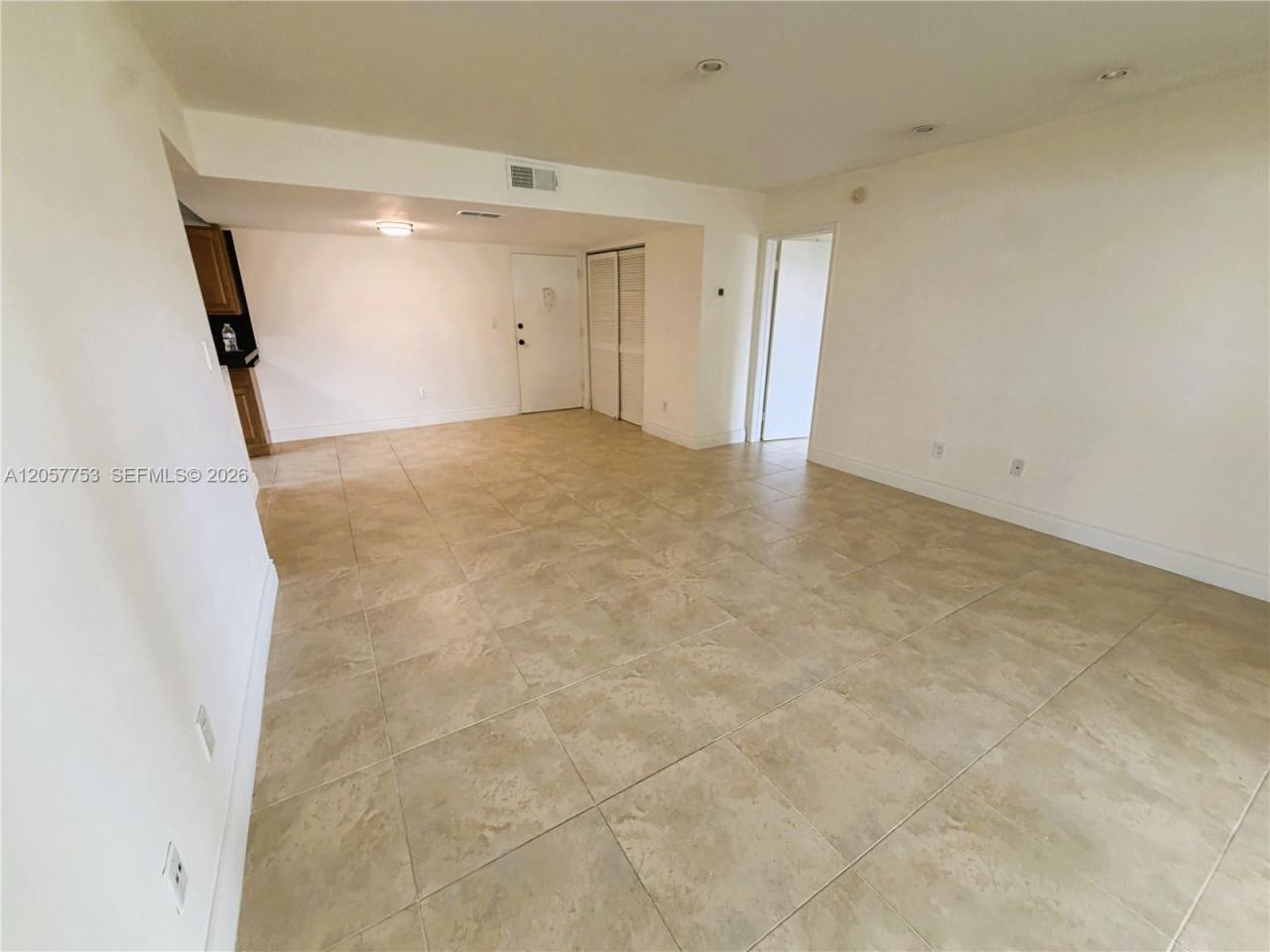 7483 SW 82nd St , Unit A102, Miami, FL 33143 Photo