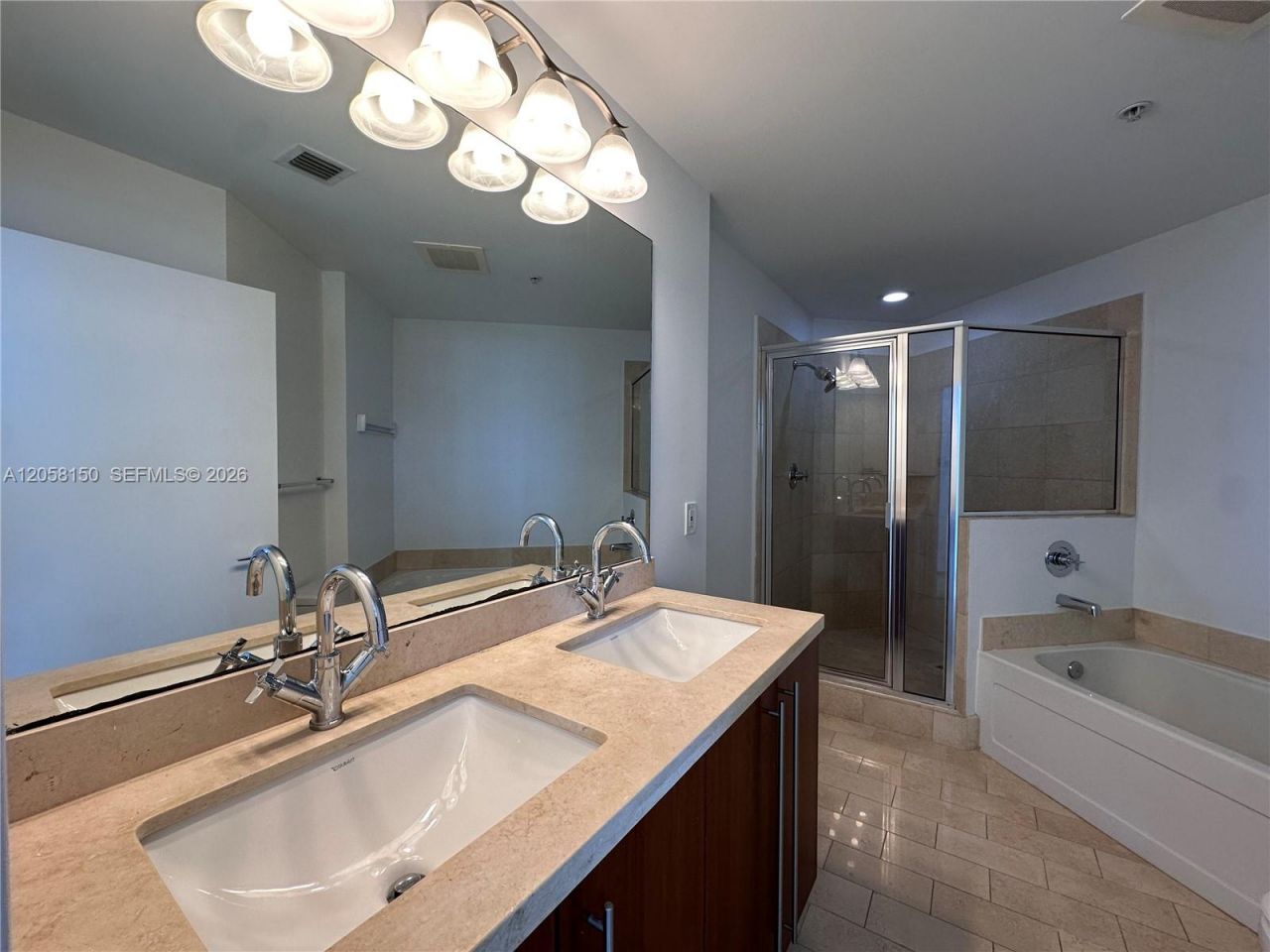 1111 SW 1st Ave, Unit 1525-N, Miami, FL 33130 Photo