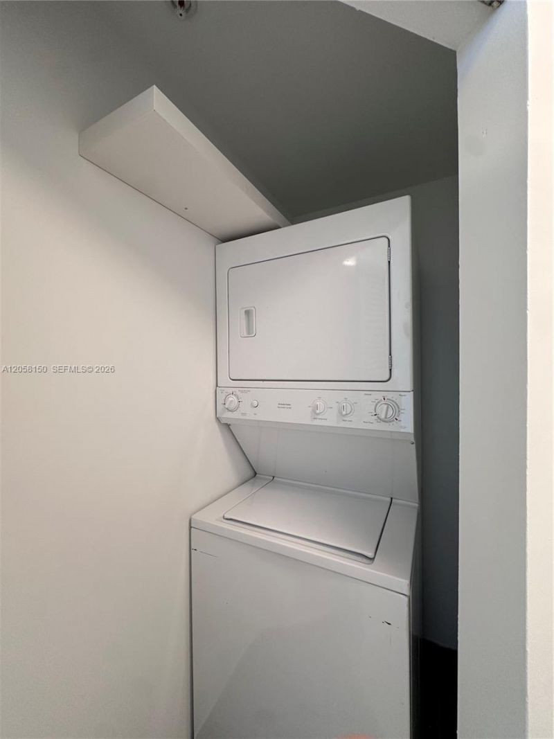 1111 SW 1st Ave, Unit 1525-N, Miami, FL 33130 Photo