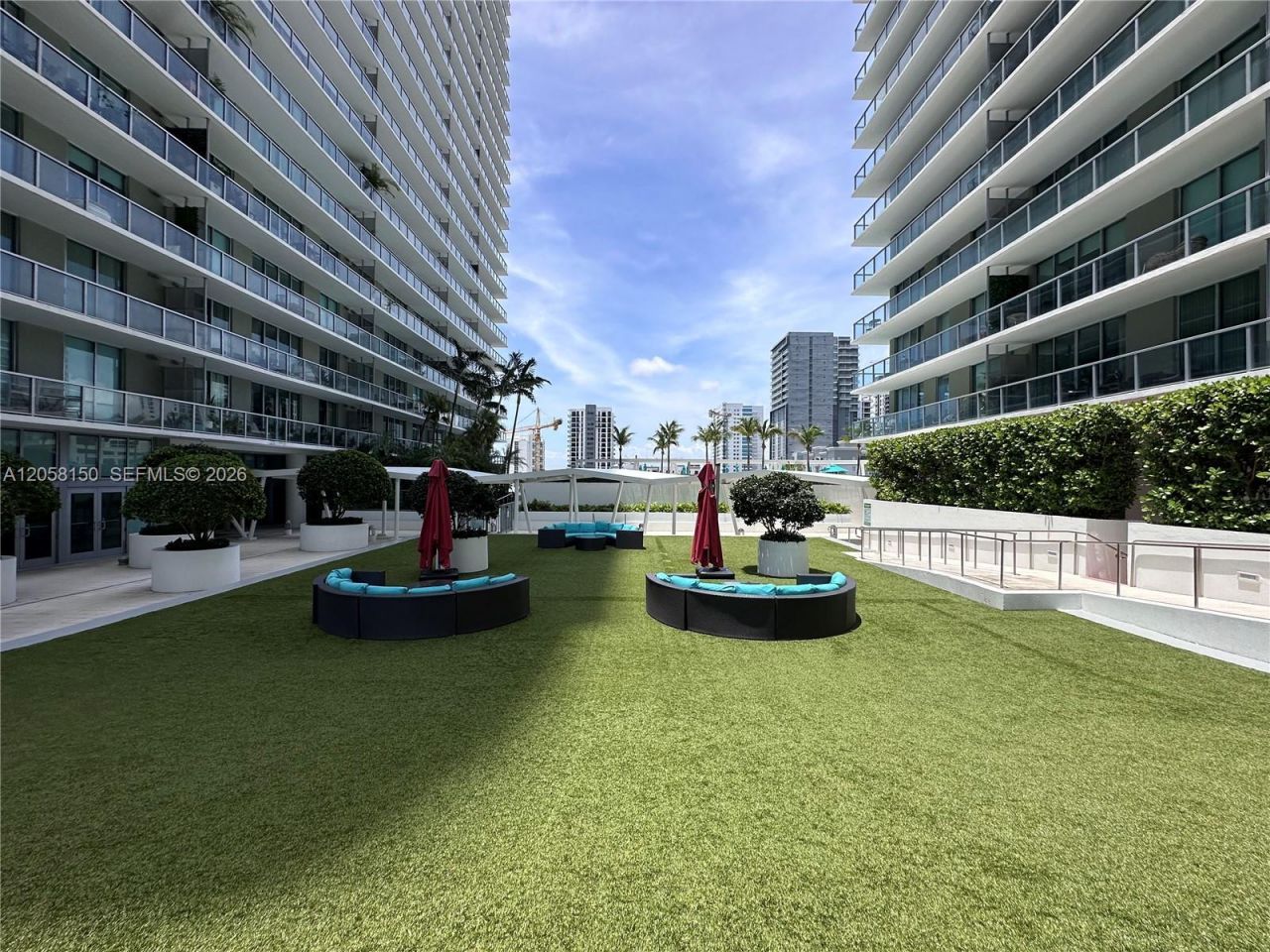 1111 SW 1st Ave, Unit 1525-N, Miami, FL 33130 Photo