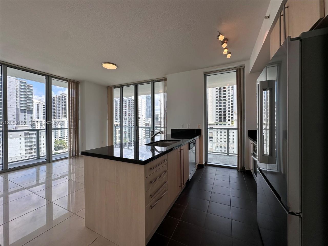 1111 SW 1st Ave, Unit 1525-N, Miami, FL 33130 Photo