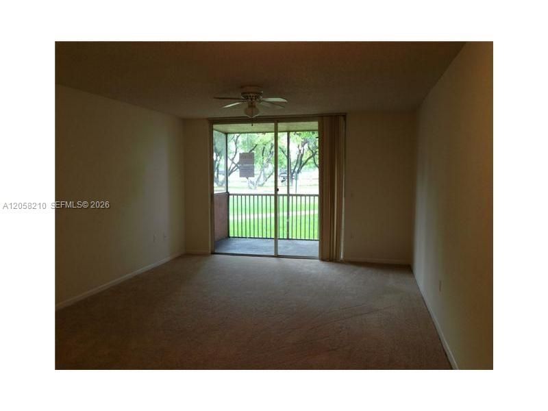 8343 Lake Dr, Unit 101, Doral, FL 33166 Photo