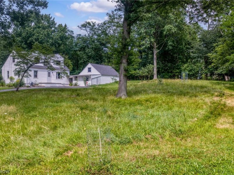 1007 S Munroe Road, Tallmadge, OH 44278 Photo 23