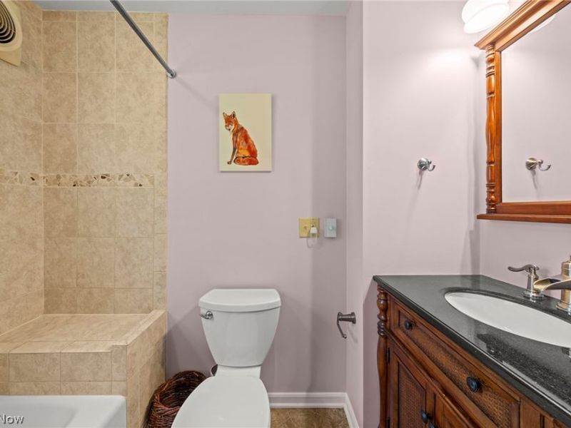 1007 S Munroe Road, Tallmadge, OH 44278 Photo 9