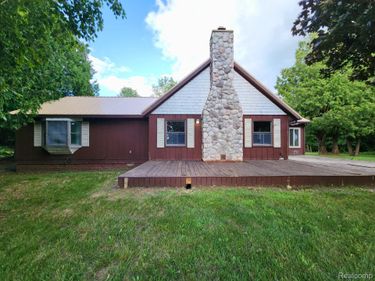 5665 White Creek Road, Mi 48453