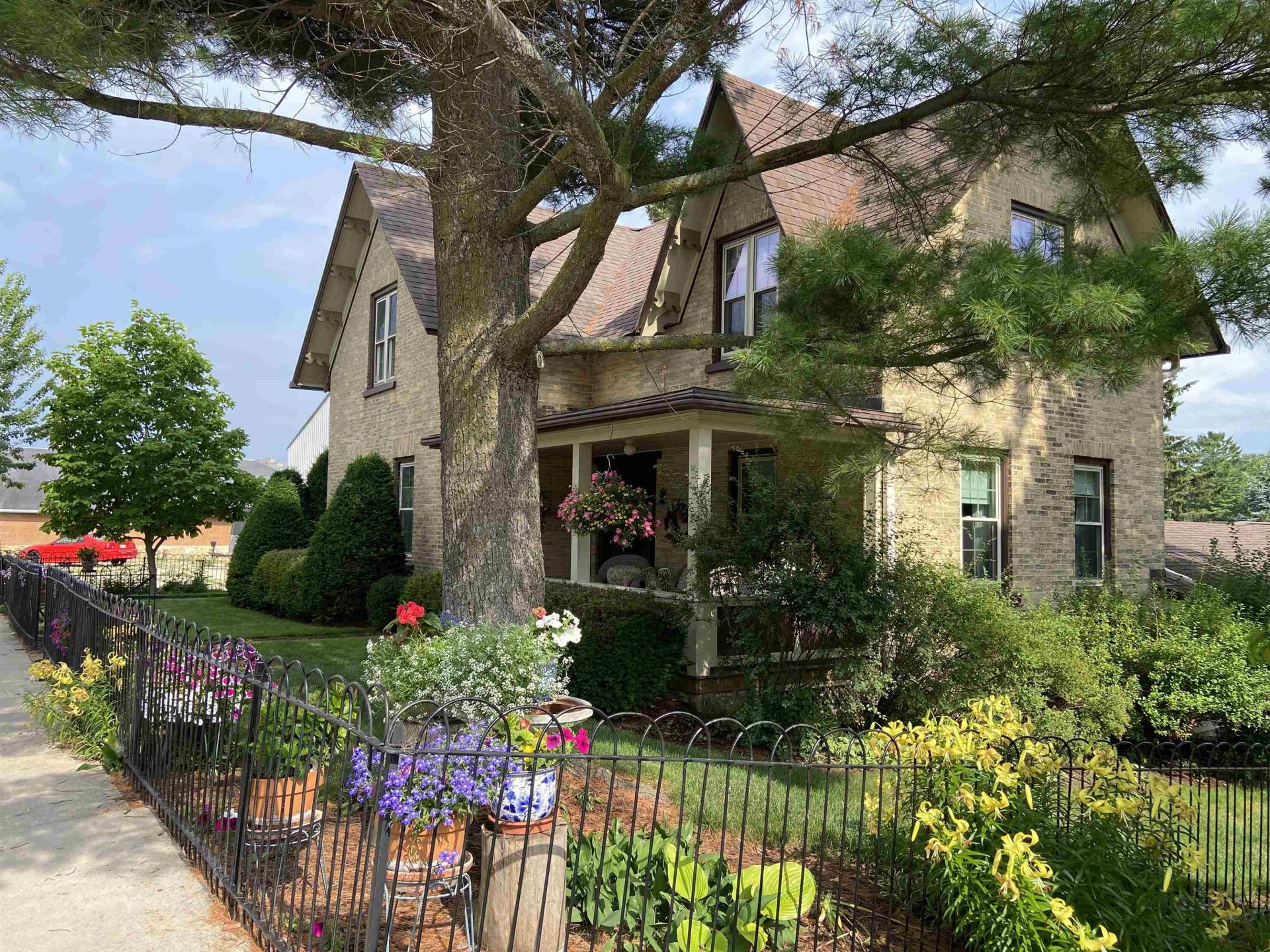 123 E Edgewater Street, Cambria, WI 53923 Main Photo