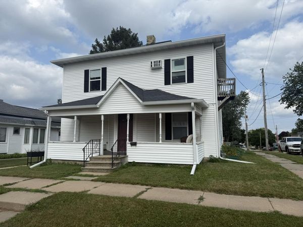 818 Woodard Avenue, Tomah, WI 54660
