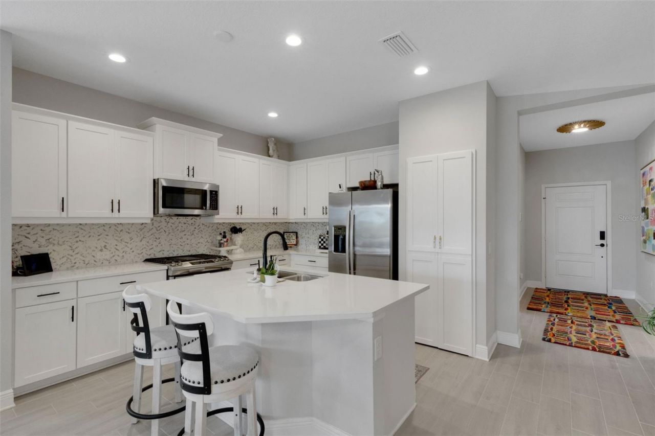4661 Willow Bend Avenue, Parrish, FL 34219 Photo