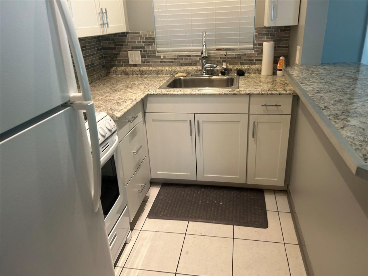 300 35th Avenue N, Unit F8, Saint Petersburg, FL 33704 Photo