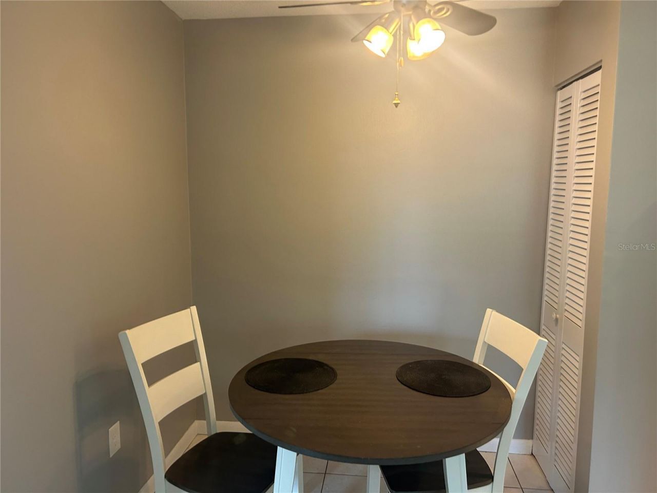 300 35th Avenue N, Unit F8, Saint Petersburg, FL 33704 Photo