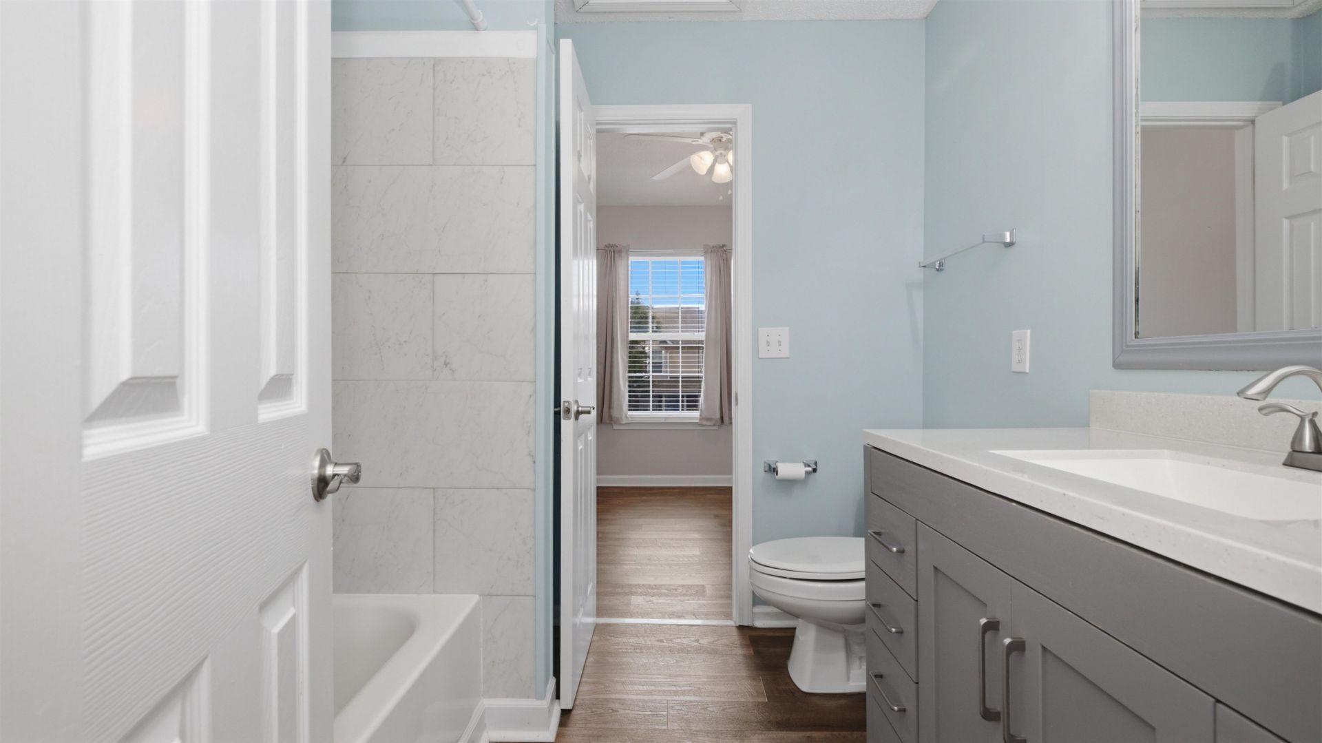 3586 Evergreen Way Photo 25