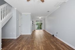 3586 Evergreen Way photo 4