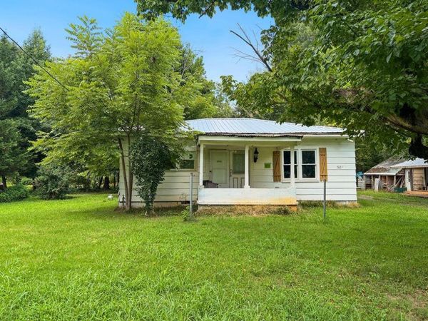 3085 US-41 , Calhoun, GA 30701