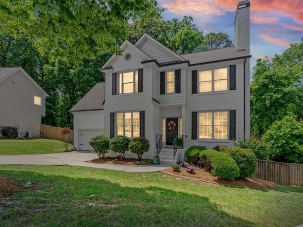 6000 Hampton Bluff Way , Roswell, GA 30075