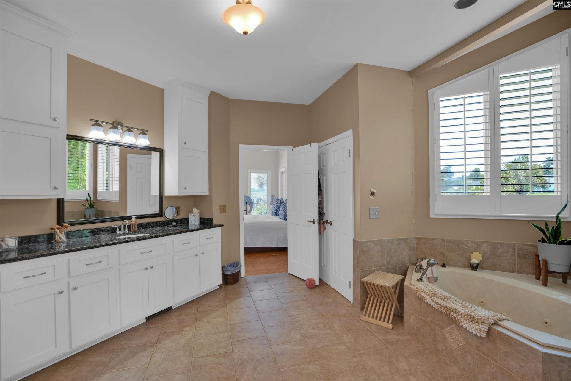 165 Saint Thomas Church Road  Photo 31