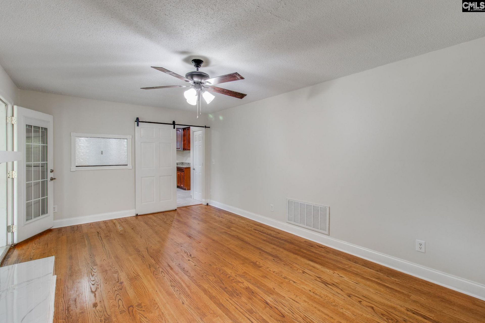 2533 Chatsworth Road  Photo 19