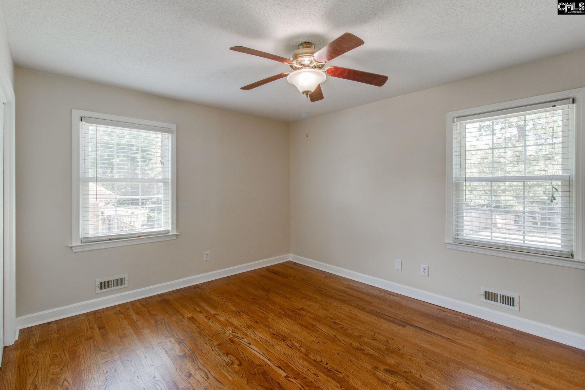 2533 Chatsworth Road  Photo 20