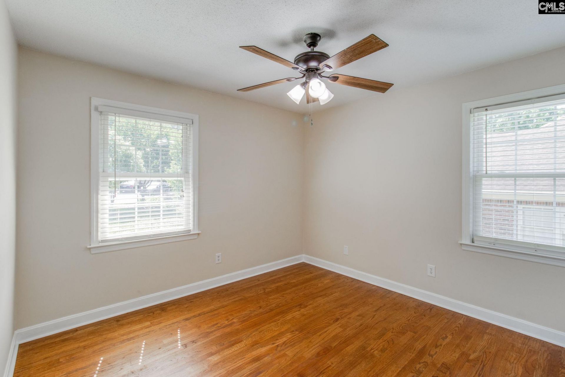 2533 Chatsworth Road  Photo 26