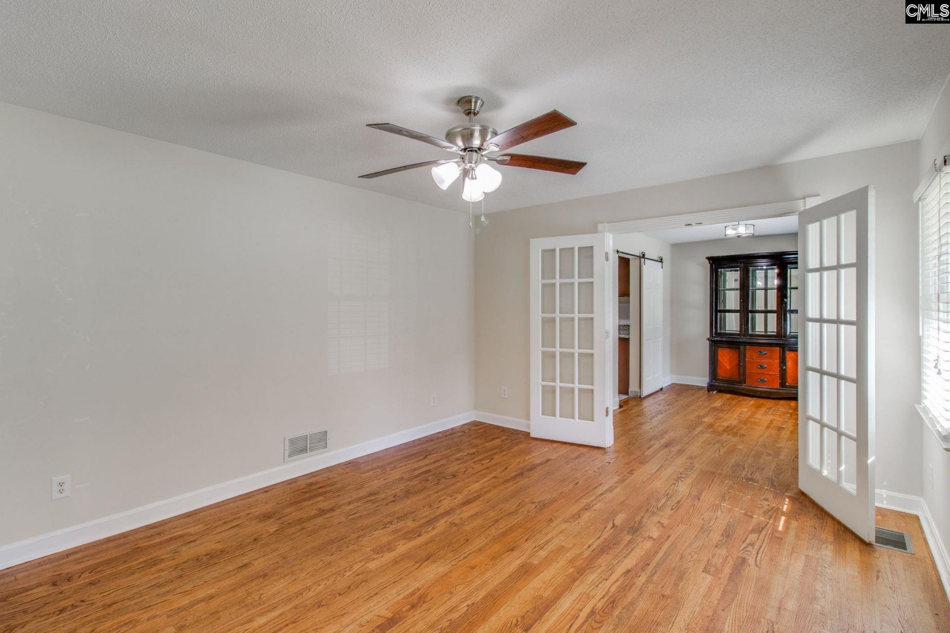 2533 Chatsworth Road  Photo 7