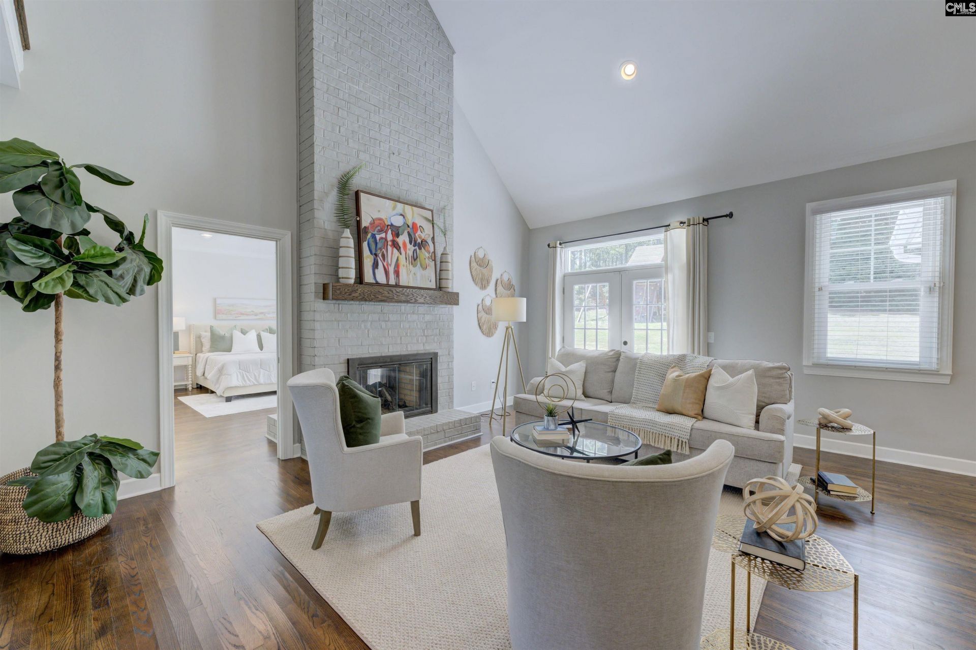 121 Cowdray Park  Photo 13